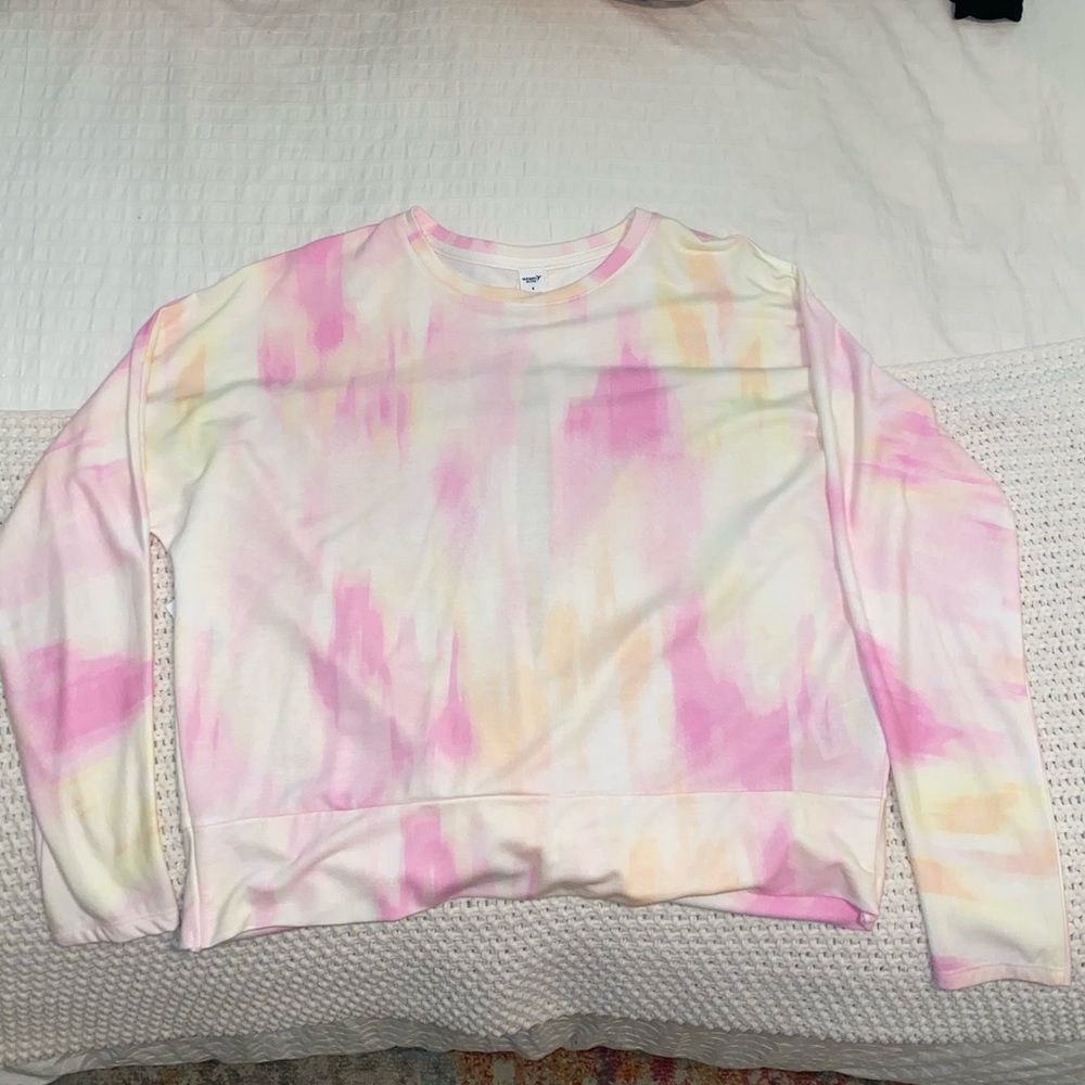 Old Navy workout sweatshirt